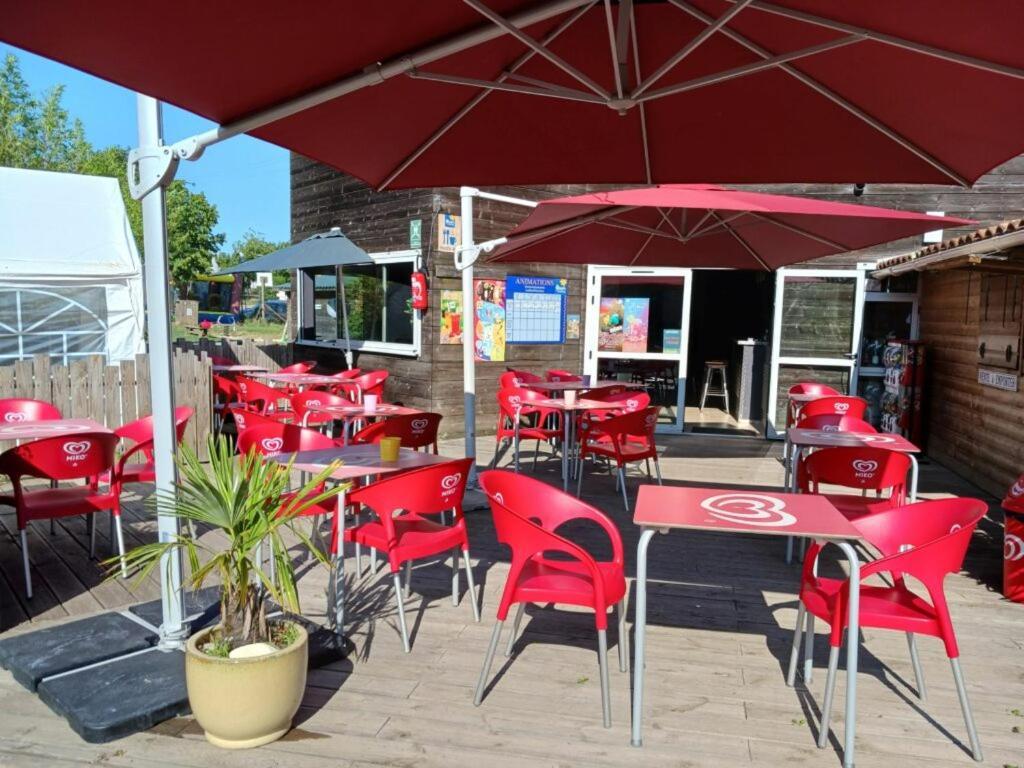 Mobil-Home Le Petit Paradis Vendeen Camping 3 Etoiles 7Km Des Plages Avrillé Buitenkant foto