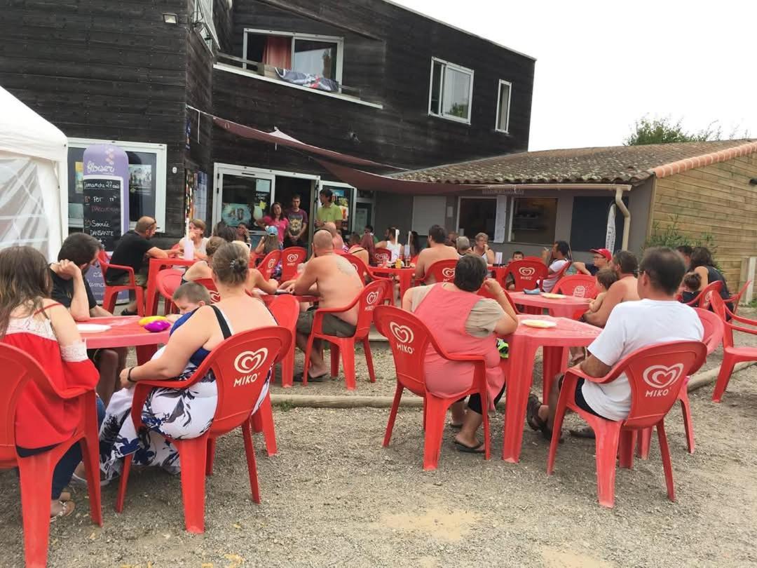 Mobil-Home Le Petit Paradis Vendeen Camping 3 Etoiles 7Km Des Plages Avrillé Buitenkant foto